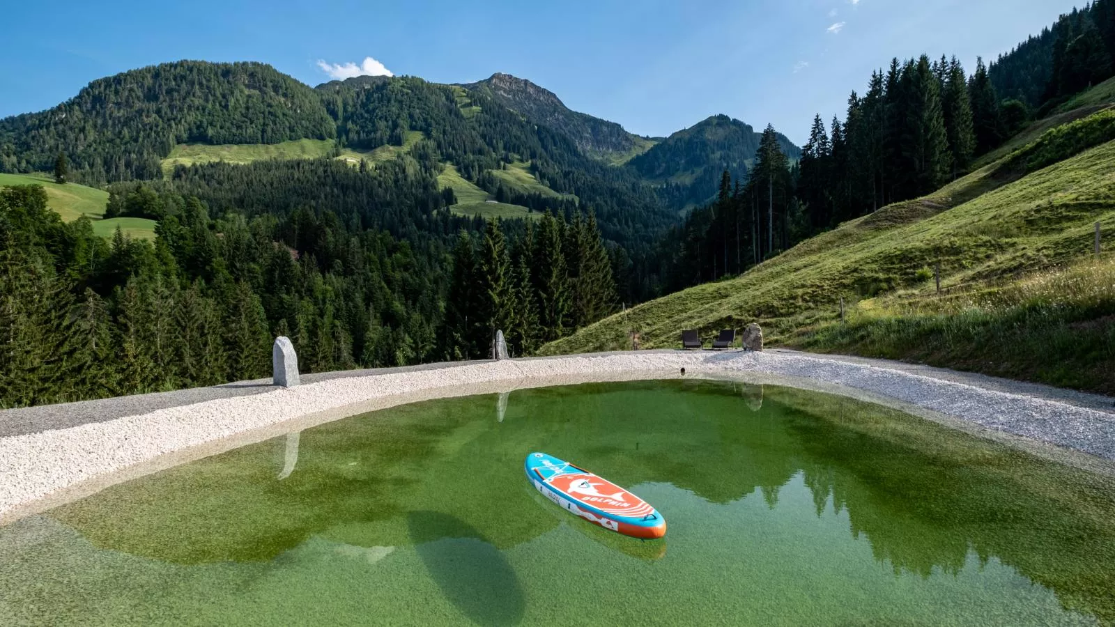 Mountain Hide-Away I-Buitenkant zomer