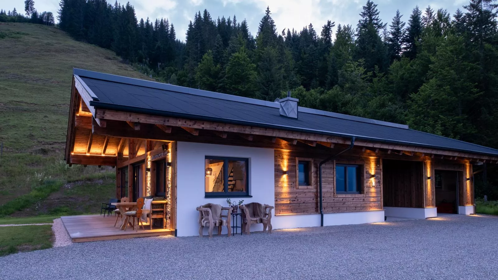 Mountain Hide-Away I-Buitenkant zomer