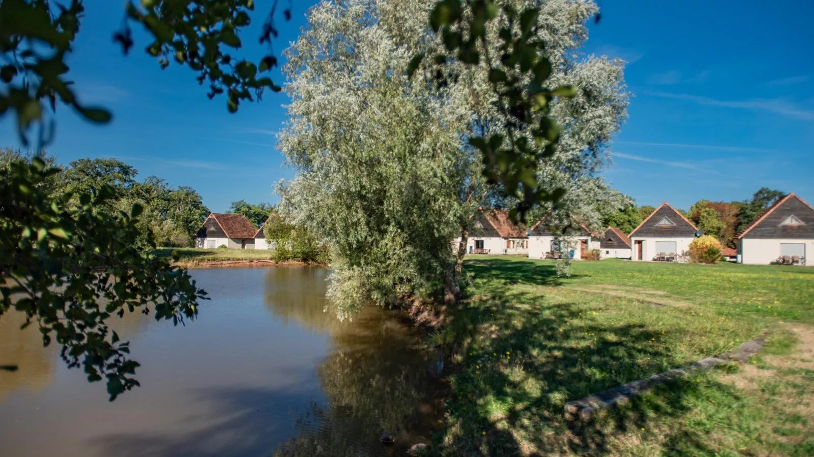 Lac Bleu nr 19-Buitenkant zomer