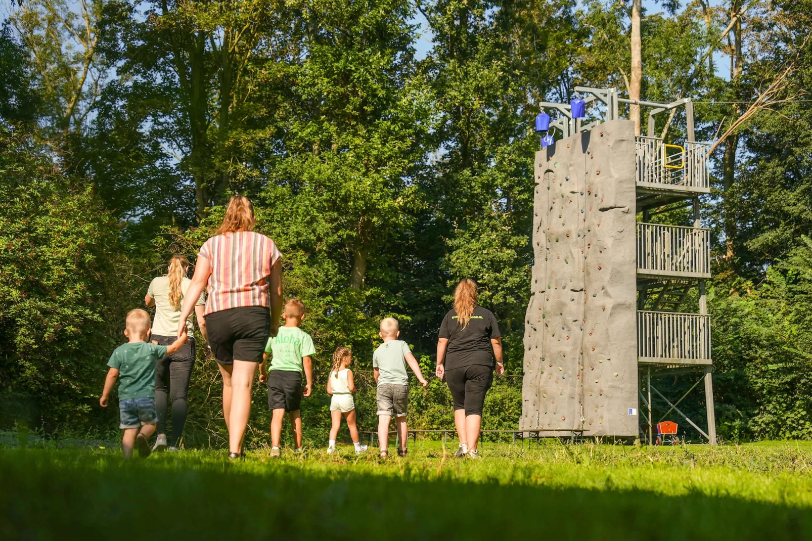 Hunzepark 7-Parkfaciliteiten