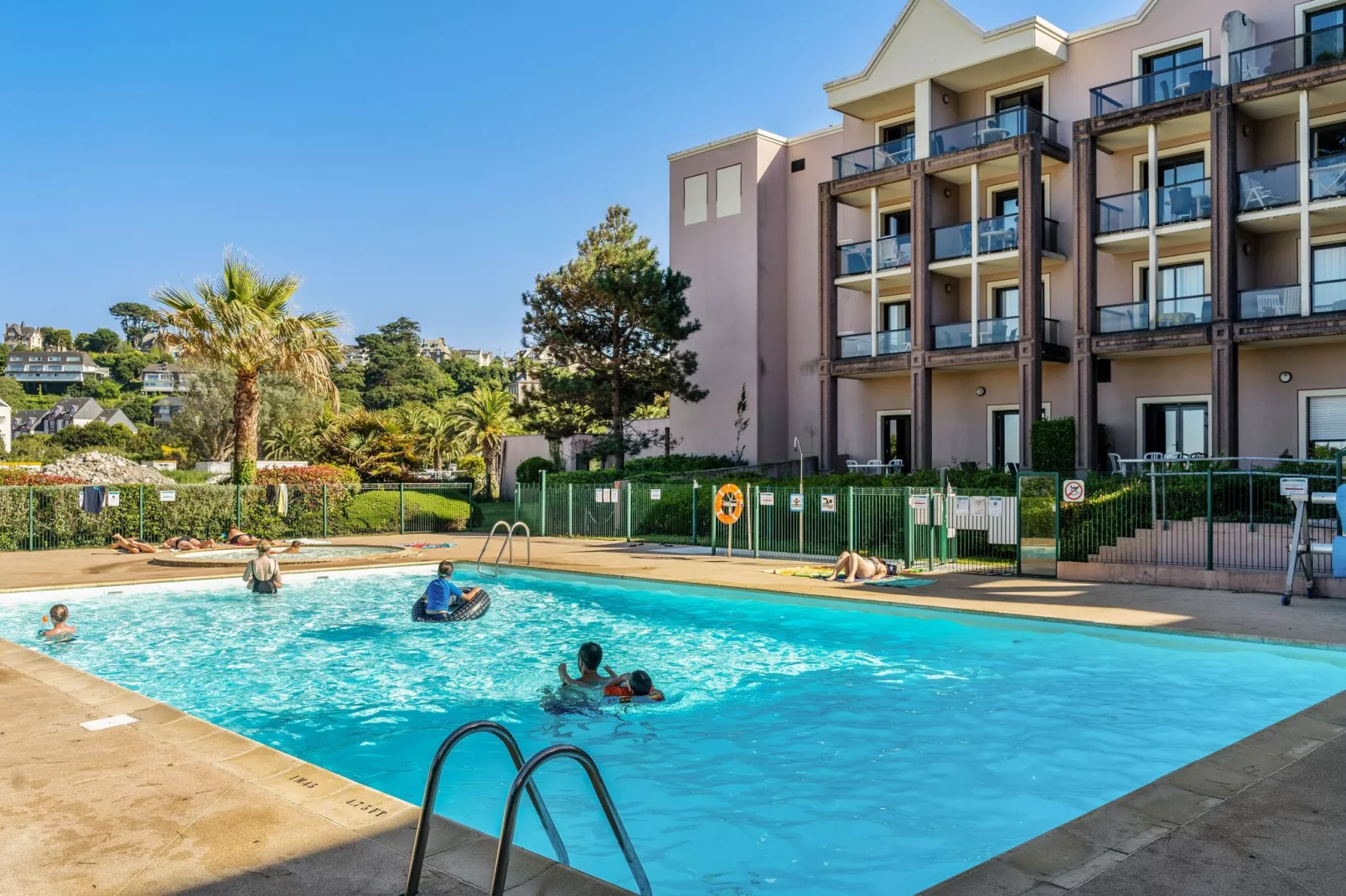 Residence L'Archipel Perros-Guirec - 25 Standard- Apt 5 p- 1 bedroom-Zwembad