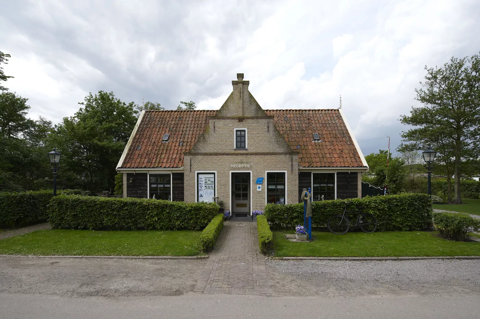 Comfortabele villa in Wieringer stijl, vlakbij de Waddenzee-Parkfaciliteiten