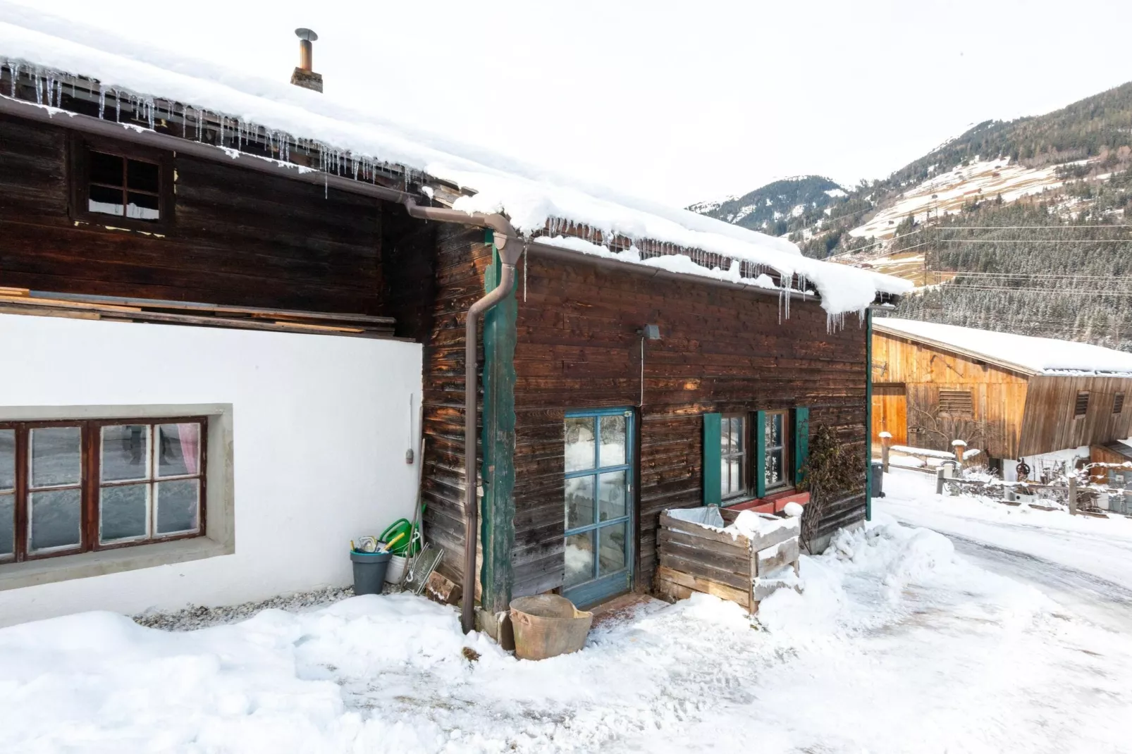 Bauernhaus Bachler-Exterieur winter