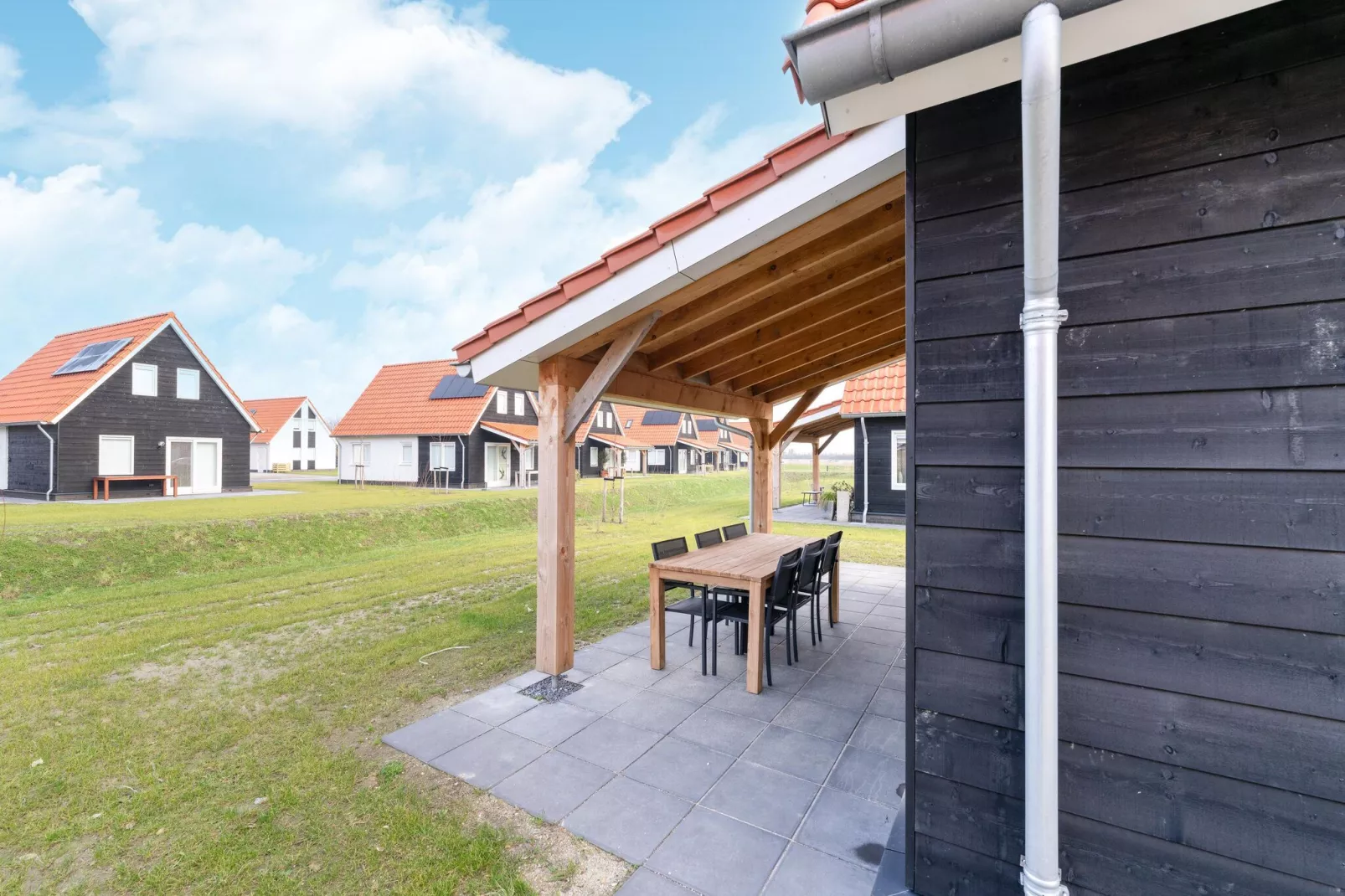 Ferienhaus Billa - Wulpdal 25-Tuinen zomer