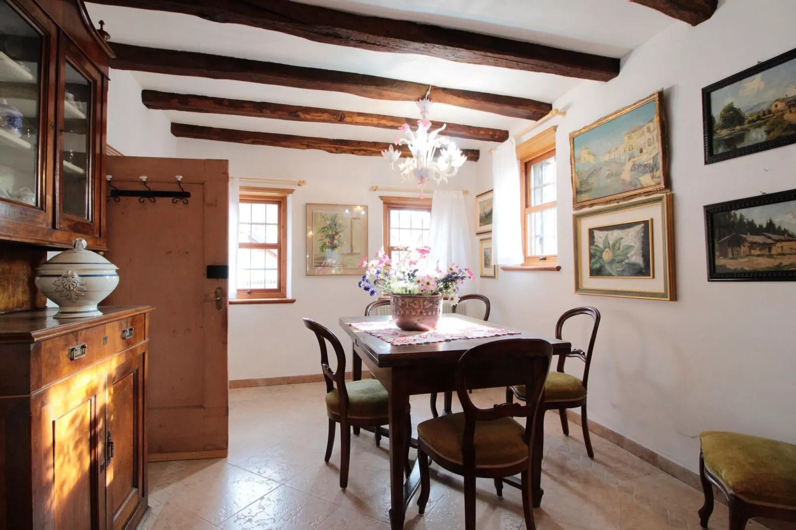 CASA TRAME DEGLI ANGELI 5 pax-Eetkamer