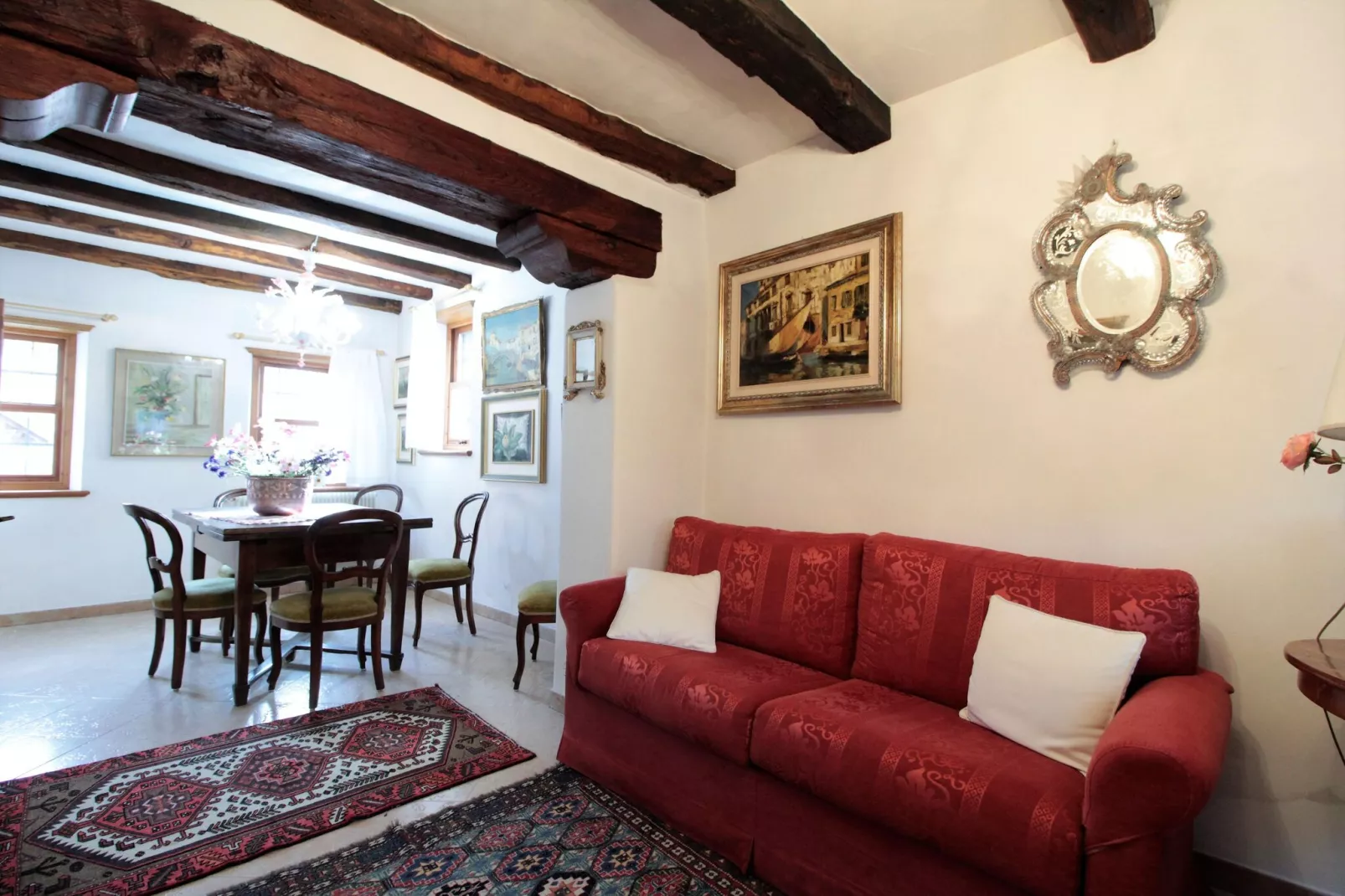 CASA TRAME DEGLI ANGELI 5 pax-Woonkamer