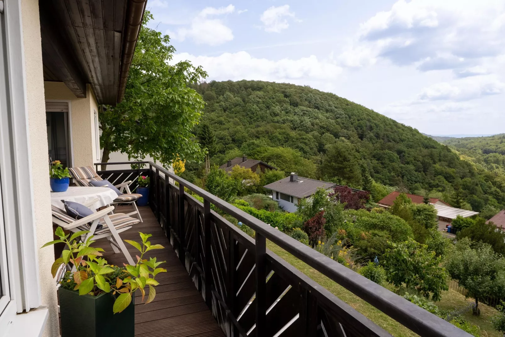 Ferienwohnung zum Märchenwald-Terrasbalkon