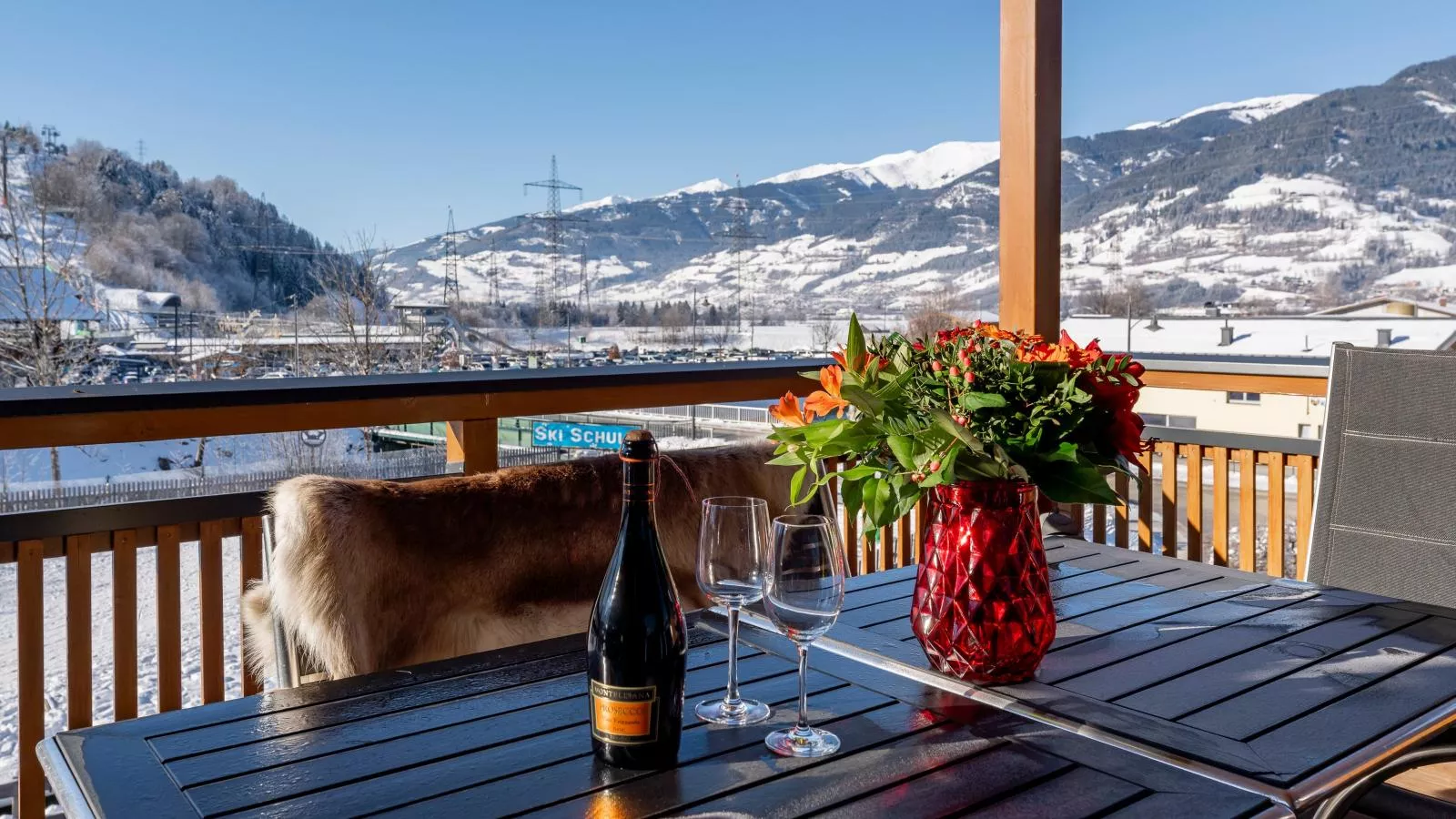 Style Apartment Kaprun - Top 9 - By Villa for You-Terrasbalkon