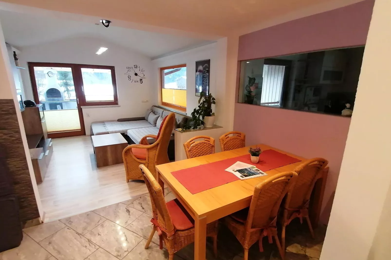 Ferienwohnung Hollaus-Eetkamer