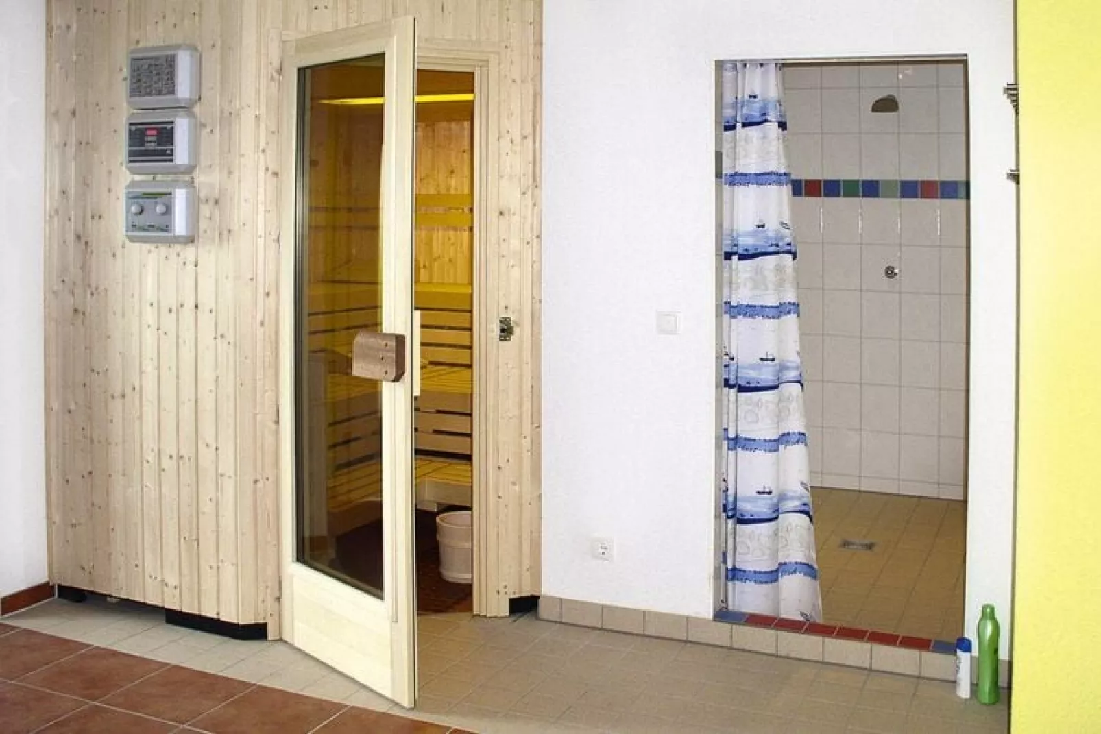 Doppelhaushälfte Kühlungsborn-DHH 1 Straße-Sauna