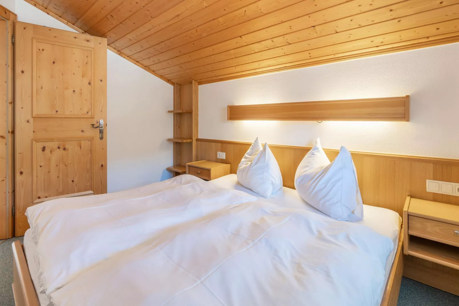 Apartment "Felbertal" & "Grasberge"-Slaapkamer