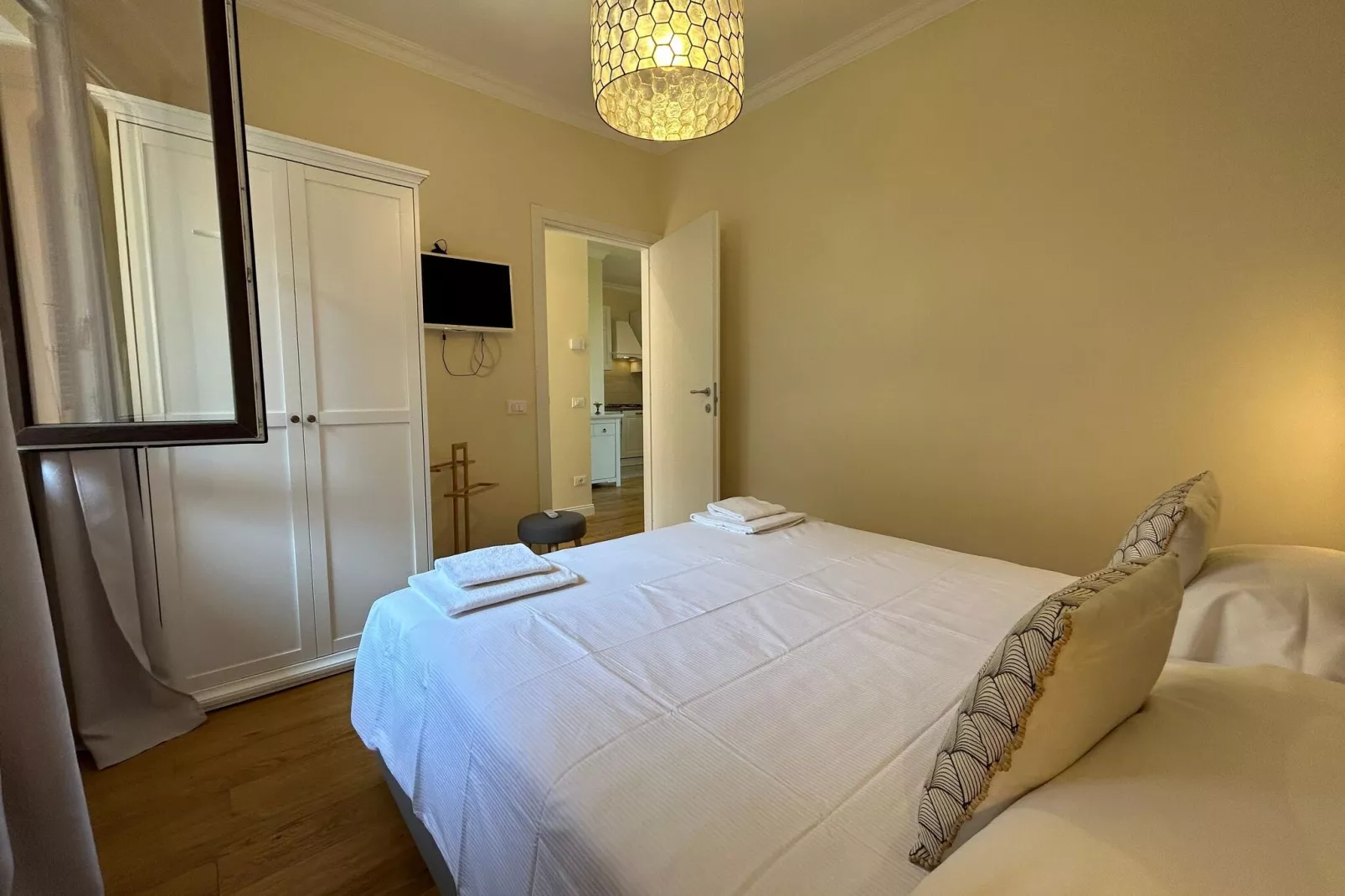Appartement Aurora - With Lake view-Slaapkamer