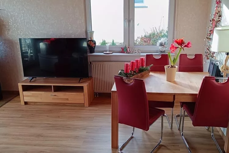 Ferienwohnung zum Märchenwald-Woonkamer