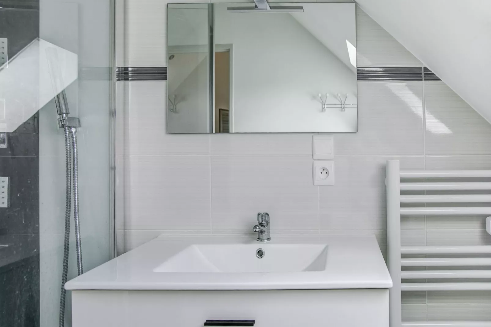 Gezellig vakantiehuis met tuin-Badkamer