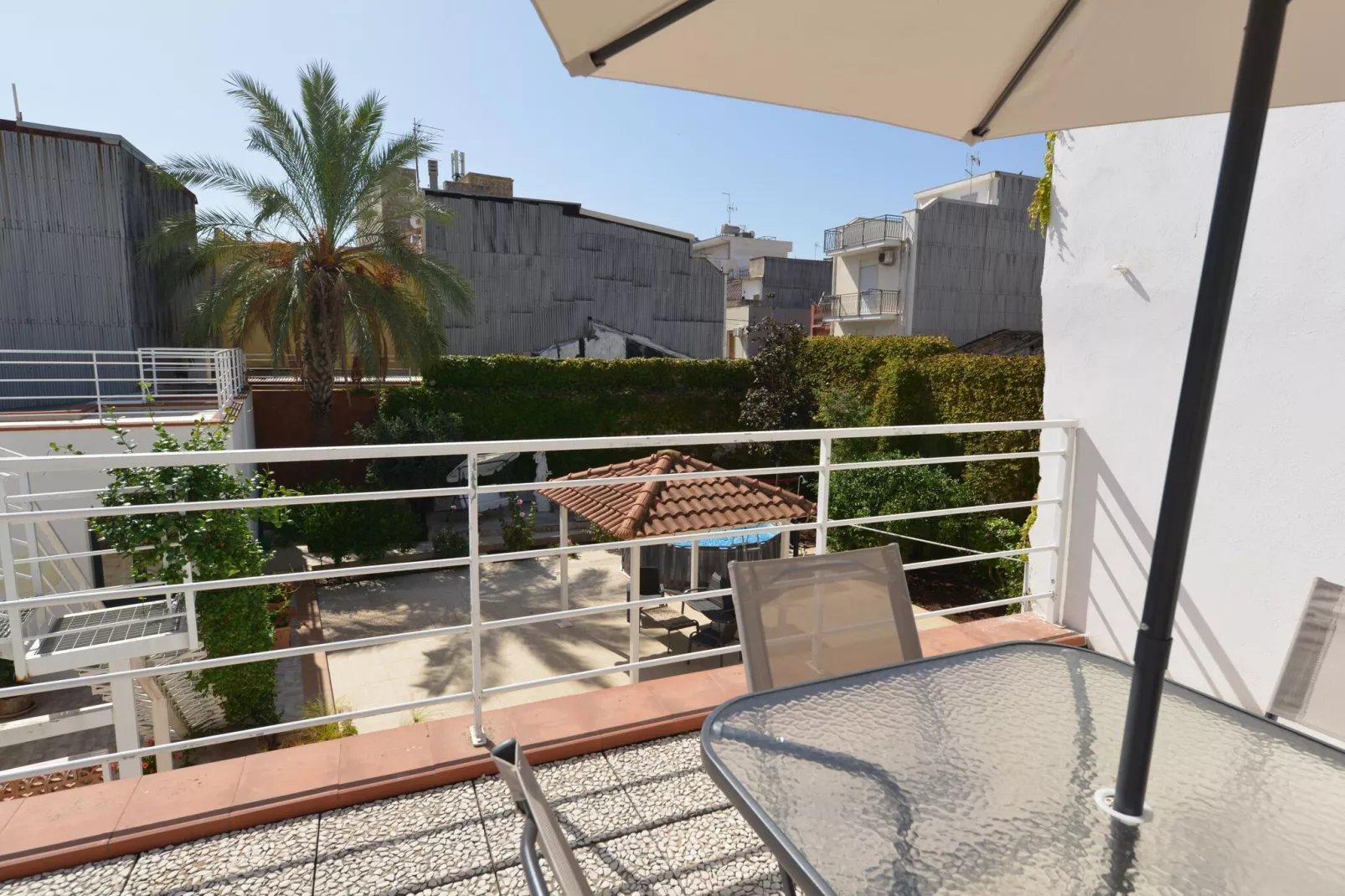 Casa Bianca Einzelhaus fuer 8 Personen  mit Privatpool-Terrasbalkon