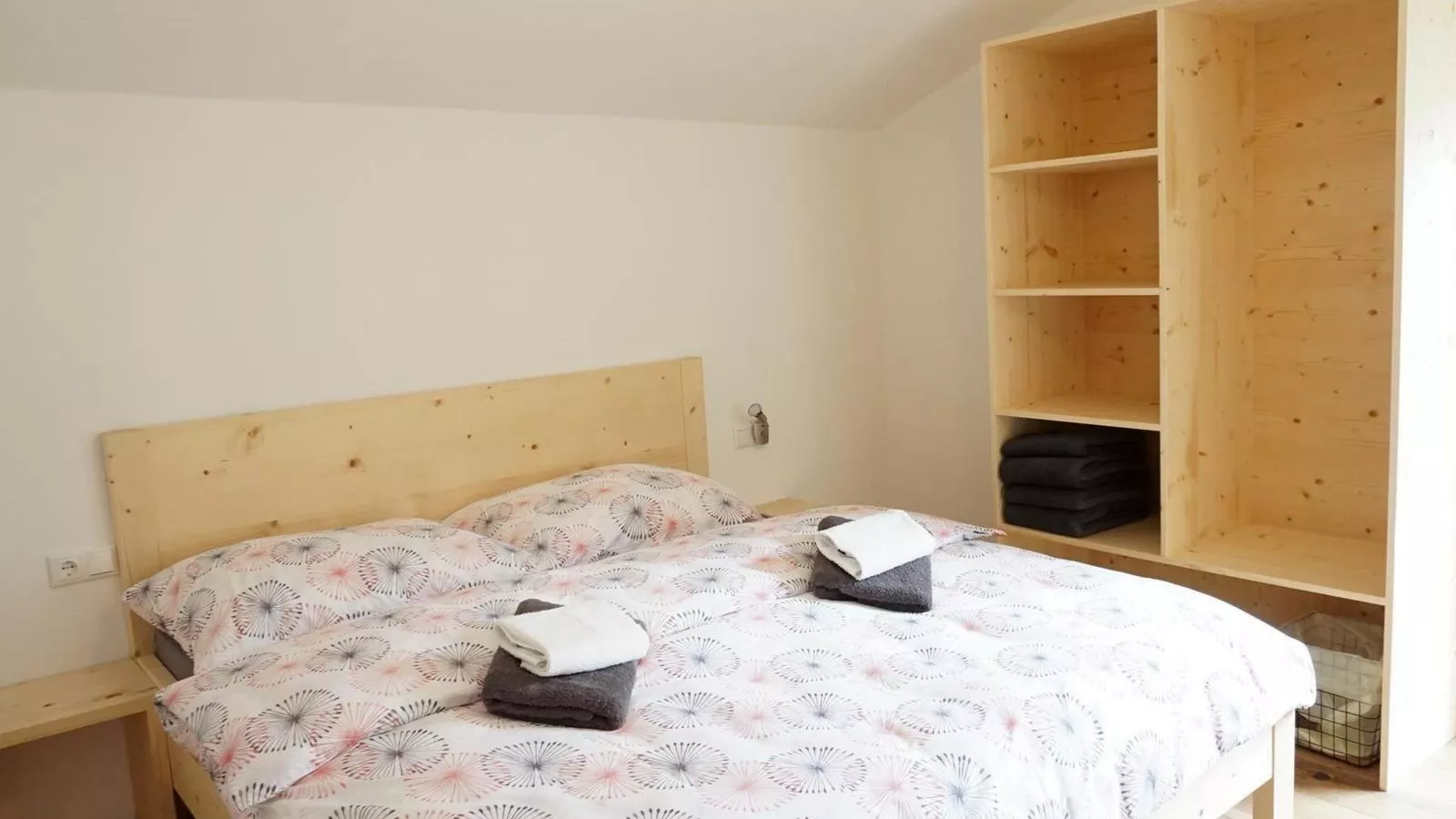 Kraftplatz am Litzlhof Large-Slaapkamer