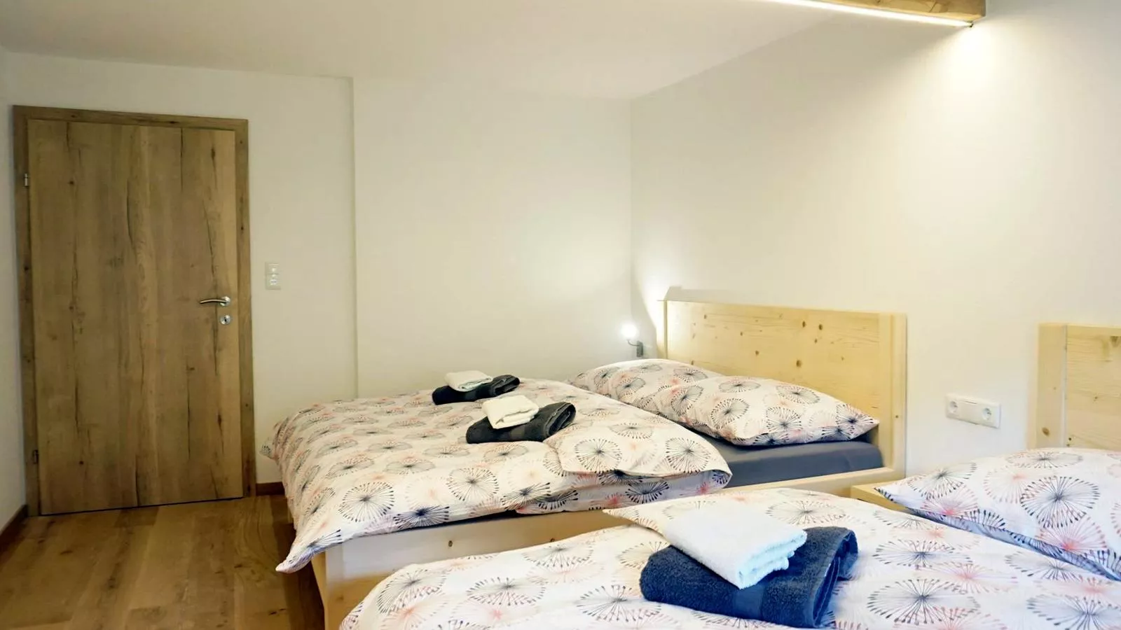 Kraftplatz am Litzlhof Large-Slaapkamer
