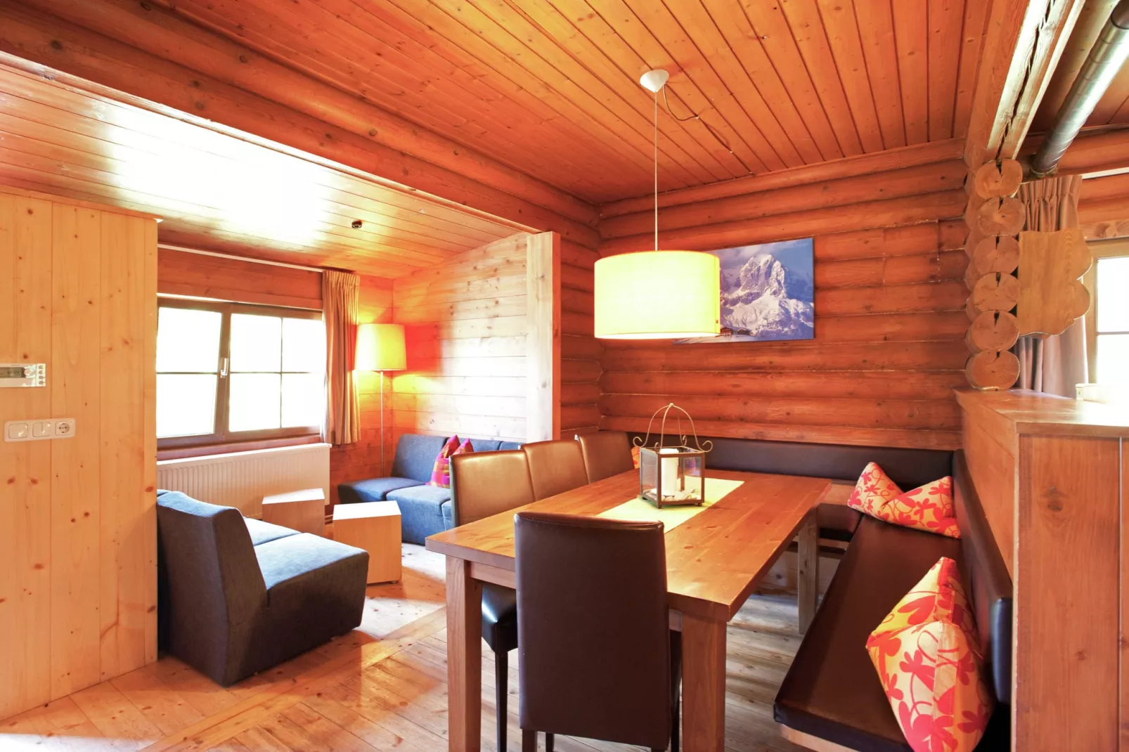 Chalet Isabella im Brixental B-Eetkamer