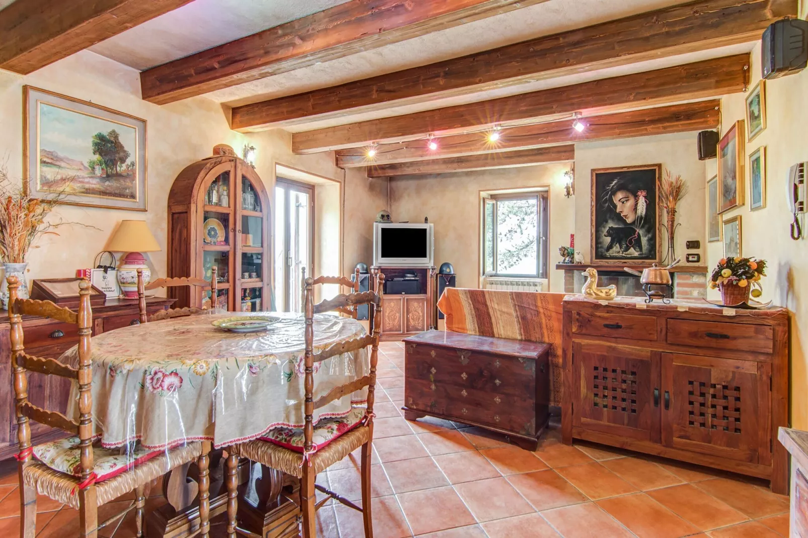 Casa Floris-Eetkamer