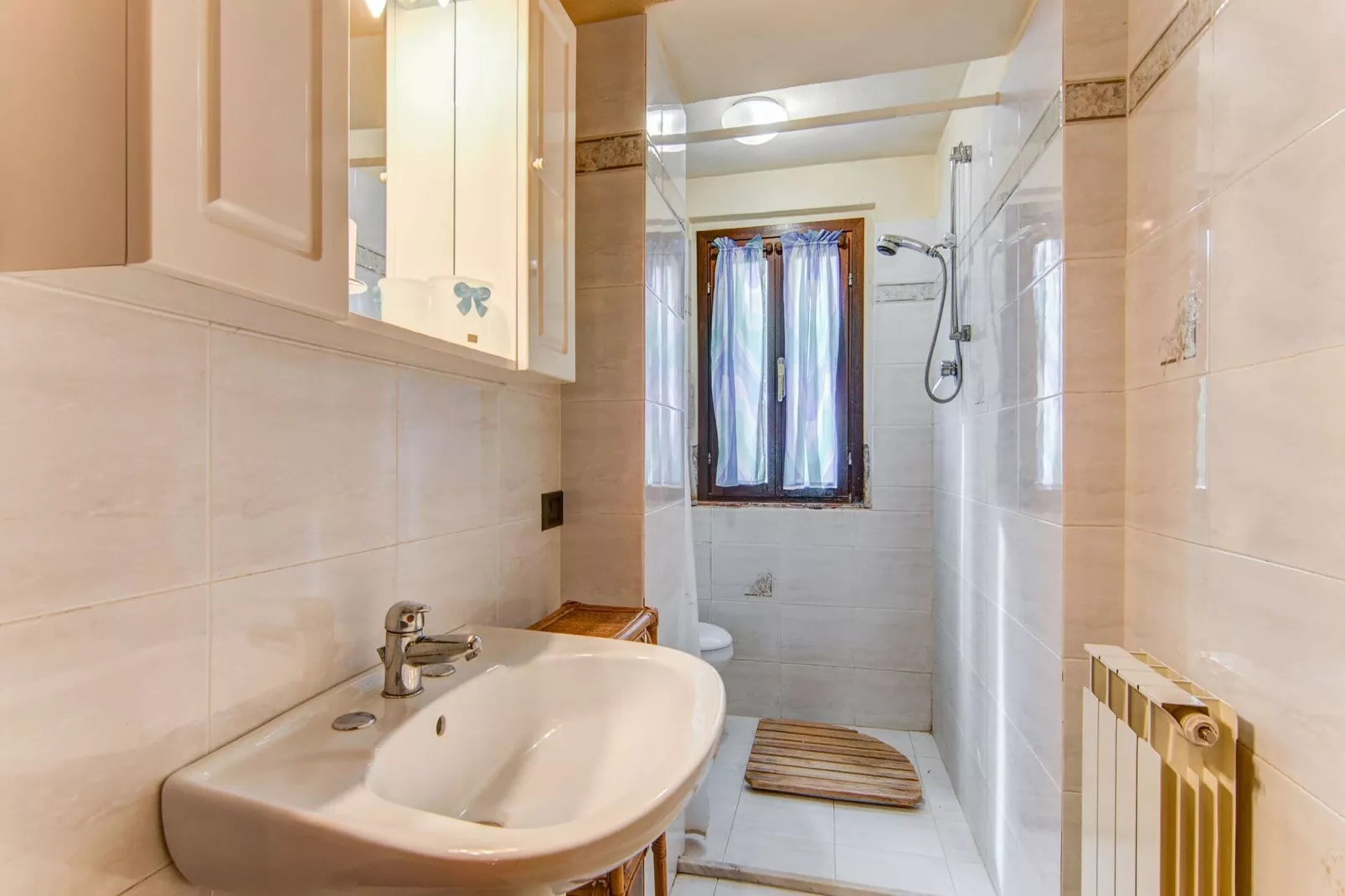 Casa Floris-Badkamer