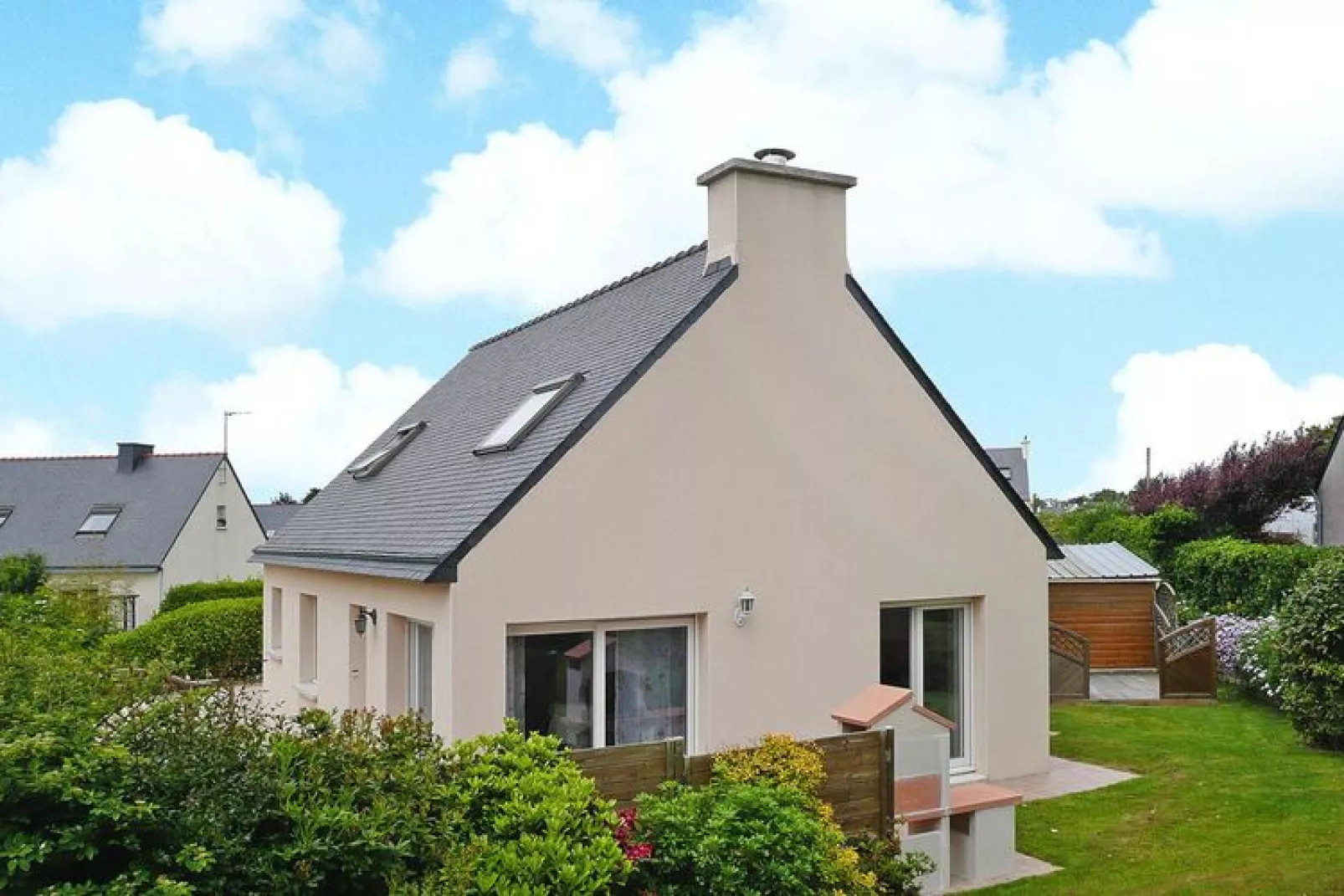 Ferienhaus in Strandnähe Plouarzel-Buitenkant zomer