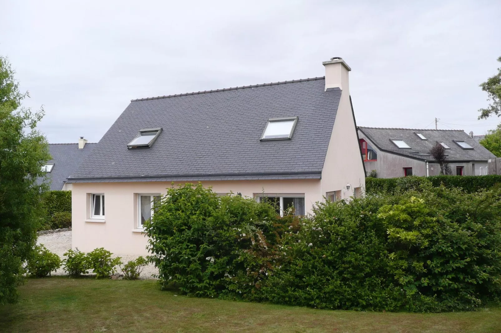 Ferienhaus in Strandnähe Plouarzel-Buitenkant zomer