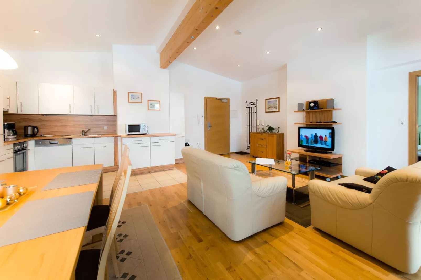 Vicky Apartments Gabi-Woonkamer