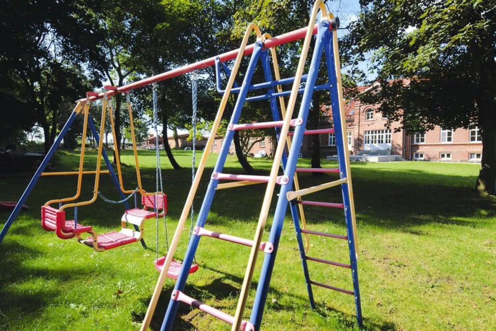 Gutshaus Zicker Wohnung 2-Tuinen zomer