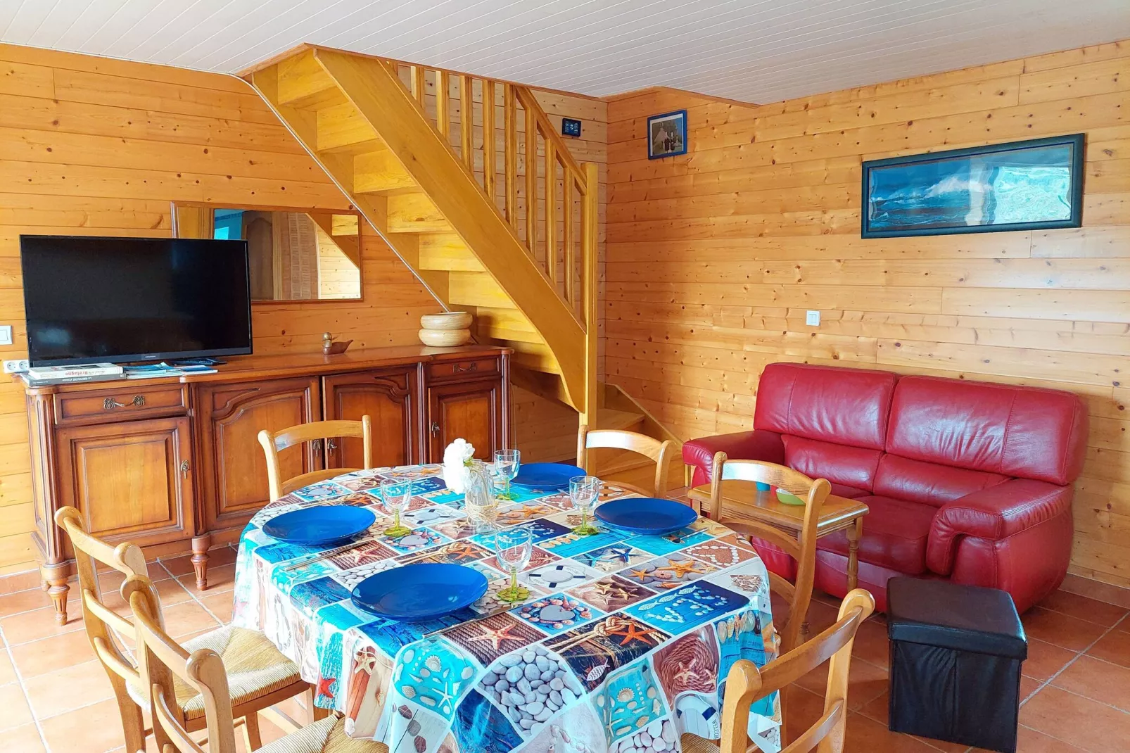 Steinhaus mit Meerblick Cléder-Woonkamer