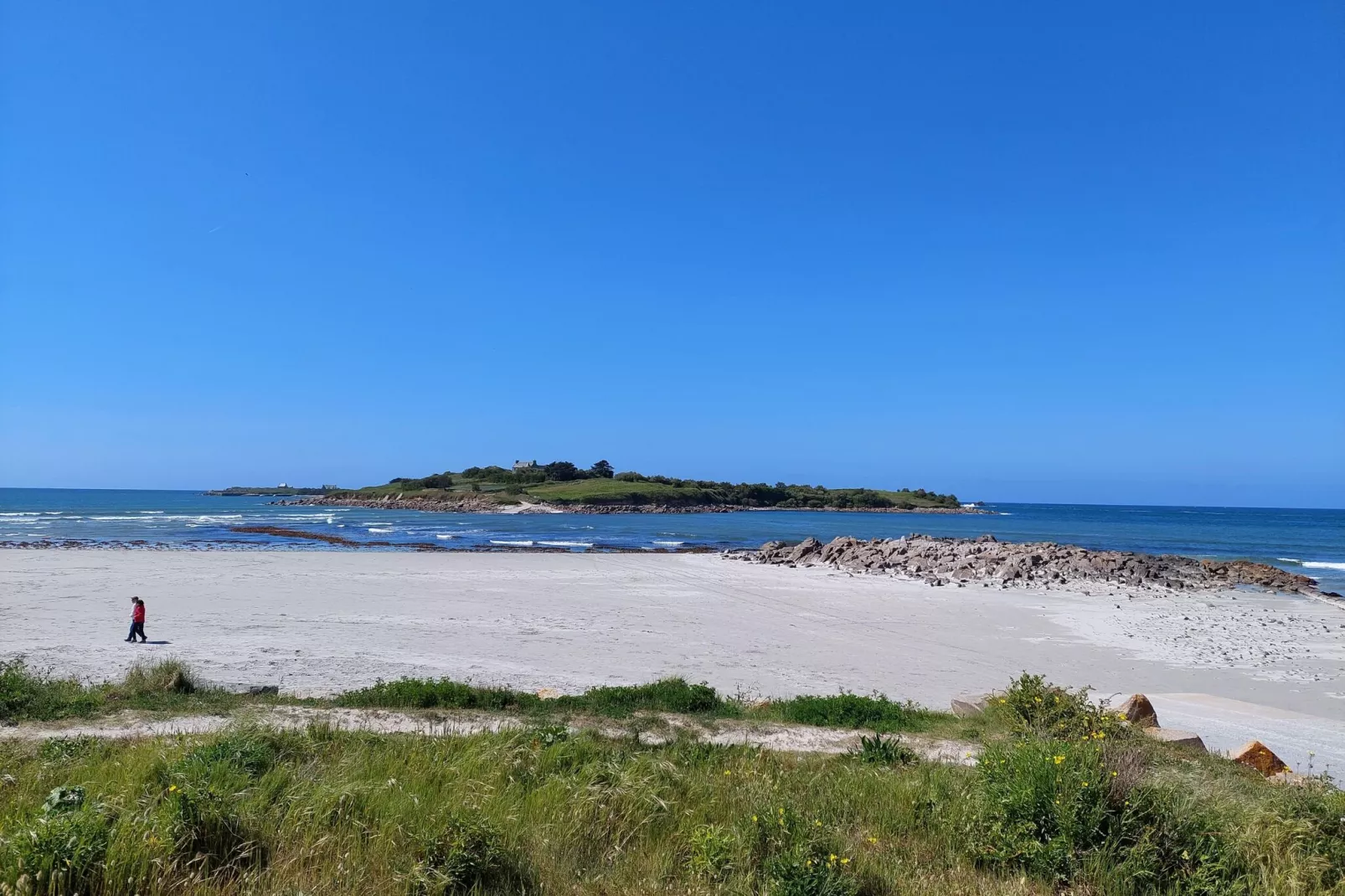 Steinhaus in Strandnähe Cléder-Gebieden zomer 5km