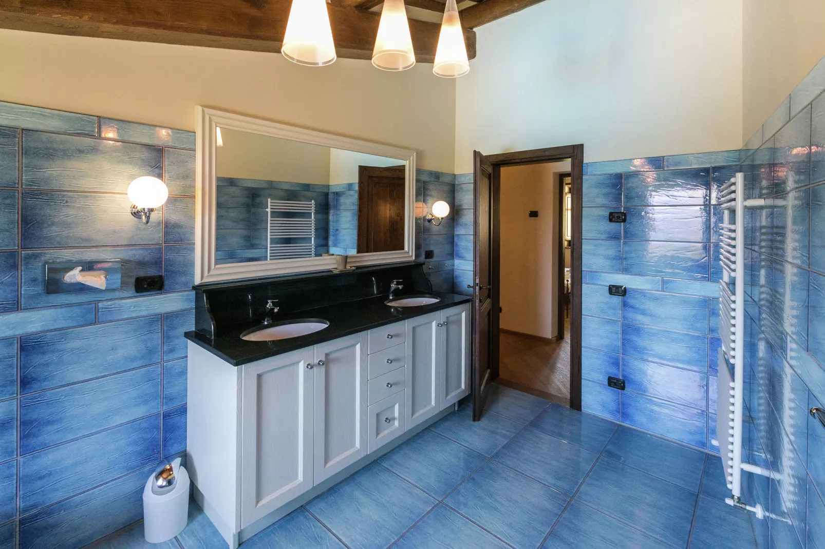 Casa Giglio-Badkamer