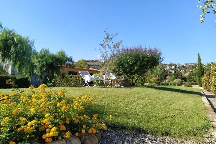 Residence Rebi Village in Imperia - Mono 4 / M4G-Tuinen zomer