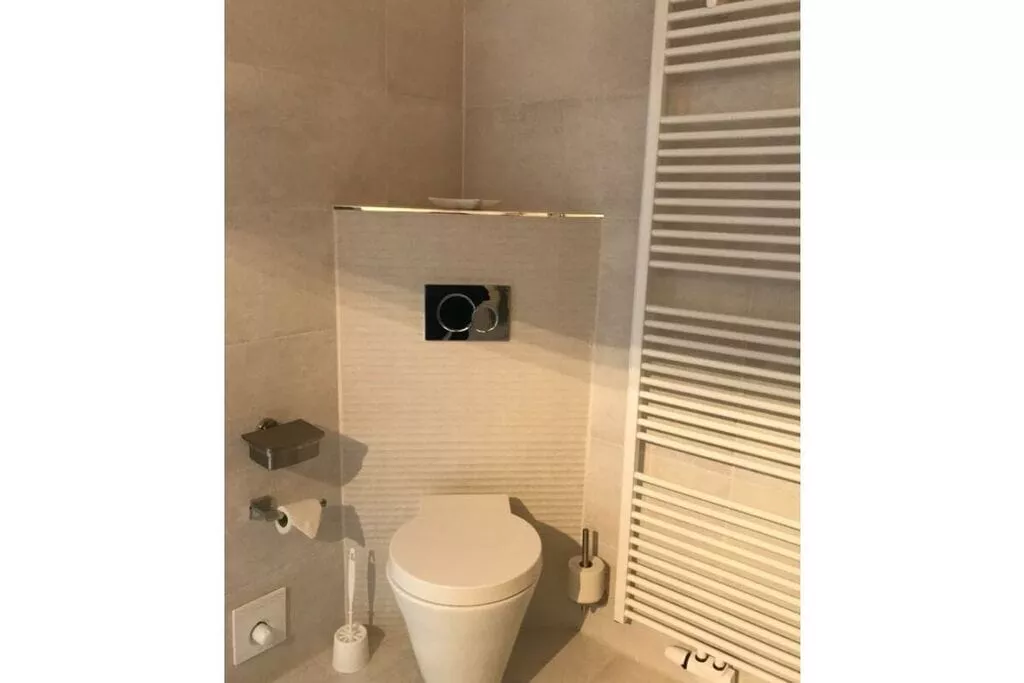 226039-Badkamer