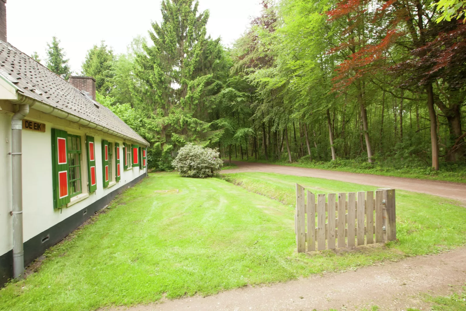 Landgoed Pijnenburg De Eik-Buitenkant zomer