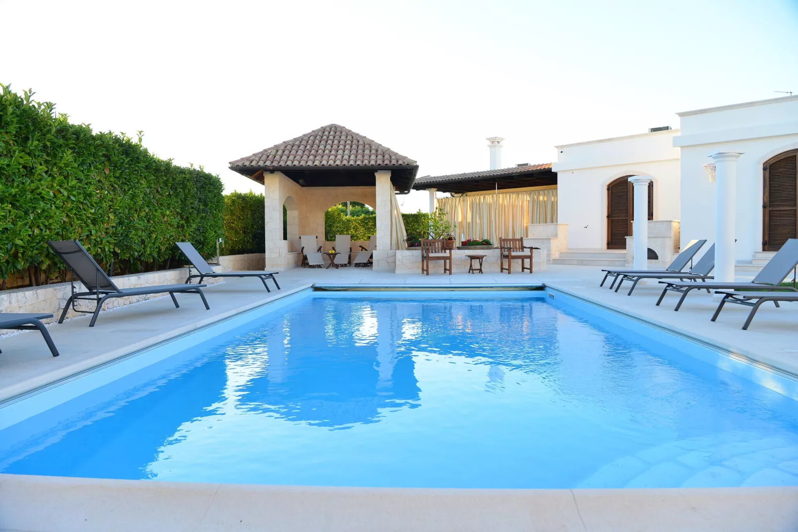 Villa Giovanna Trullo in Ostuni-Zwembad