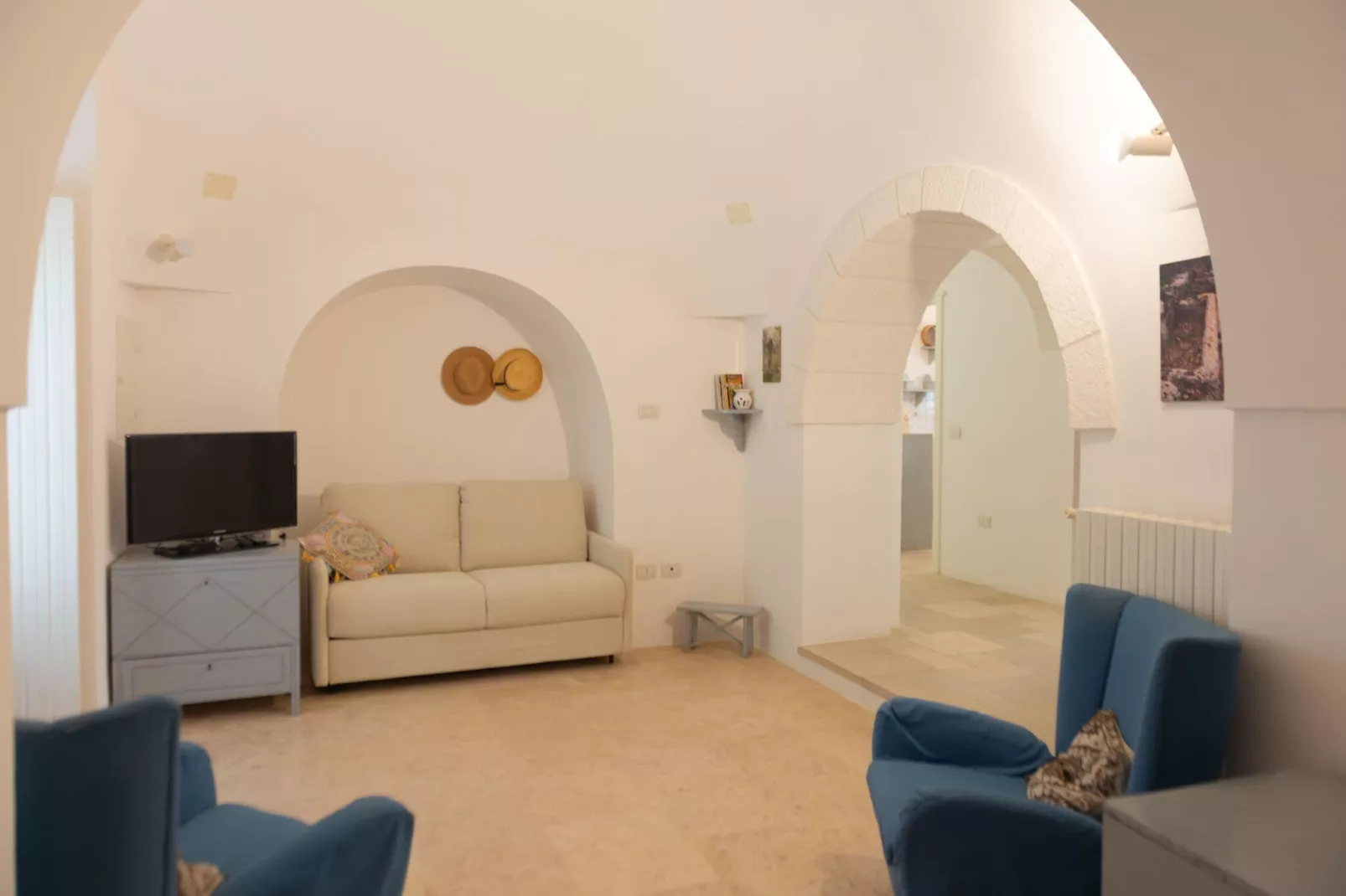 Trulli tre corbezzoli - Ostuni-Woonkamer