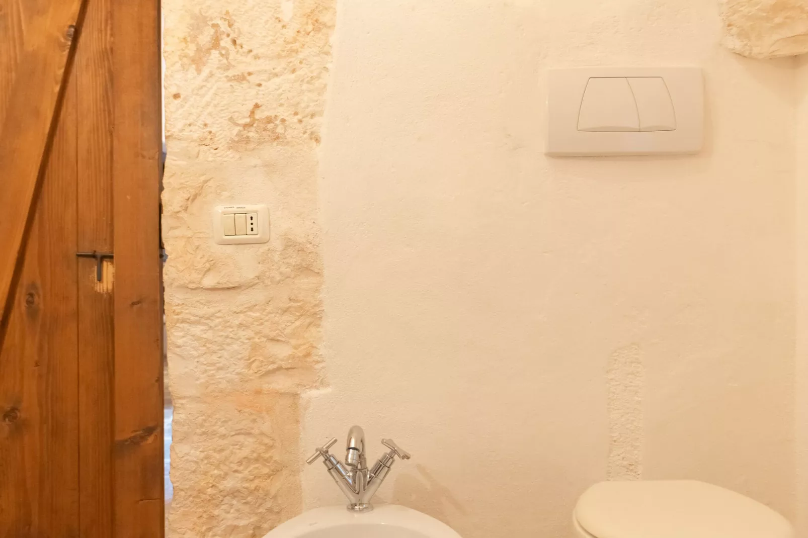 Trulli Fantese 4 Ostuni-Badkamer