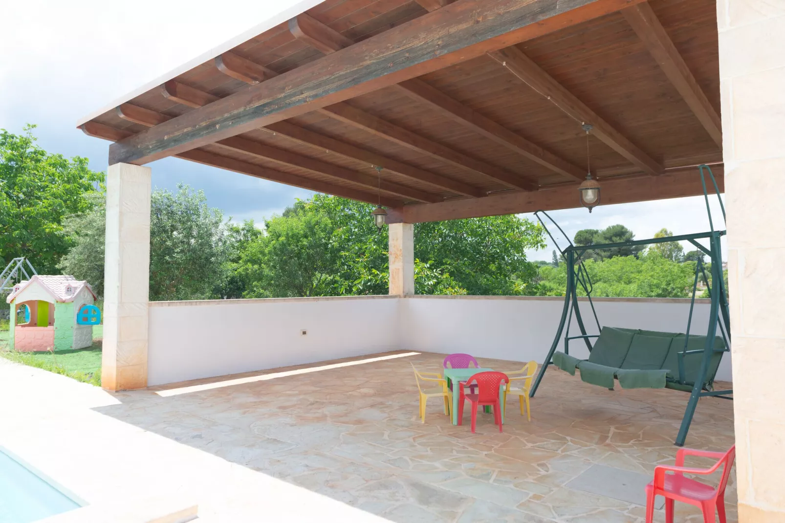 Trullo Terra di mezzo in Martina Franca-Terrasbalkon