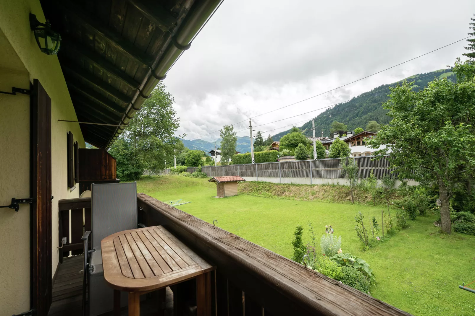 Hahnenkamm-Terrasbalkon