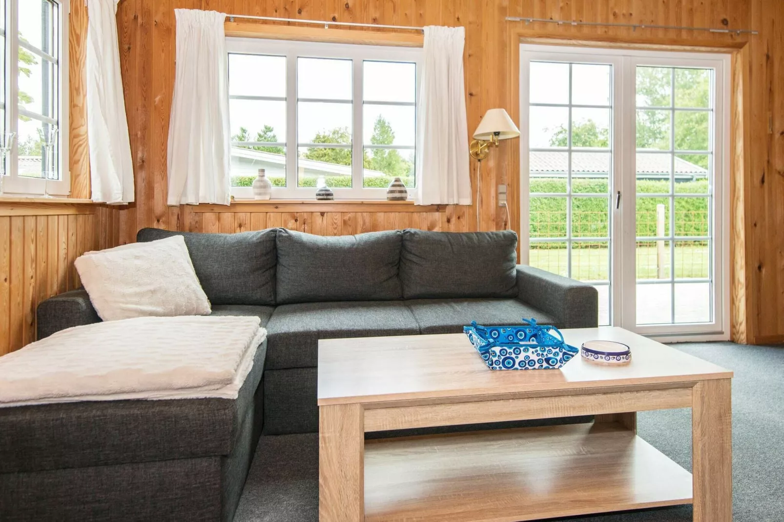 Rustieke Cottage nabij Kvie Lake-By Traum-Binnen