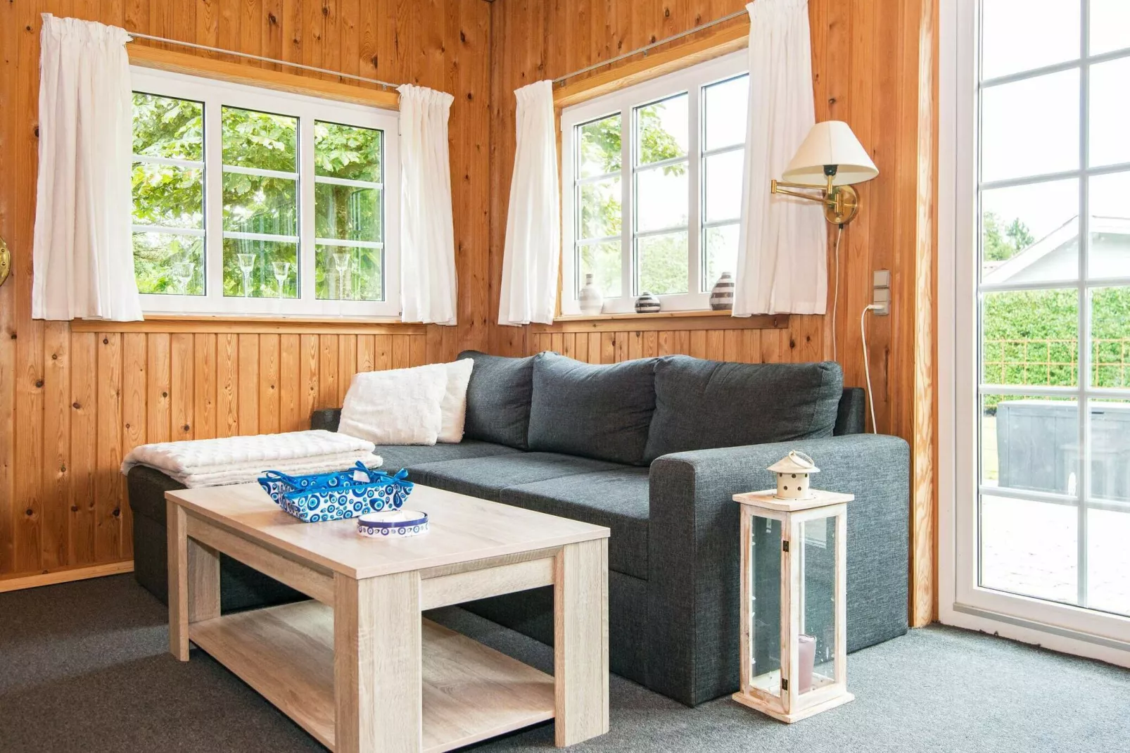 Rustieke Cottage nabij Kvie Lake-By Traum-Binnen