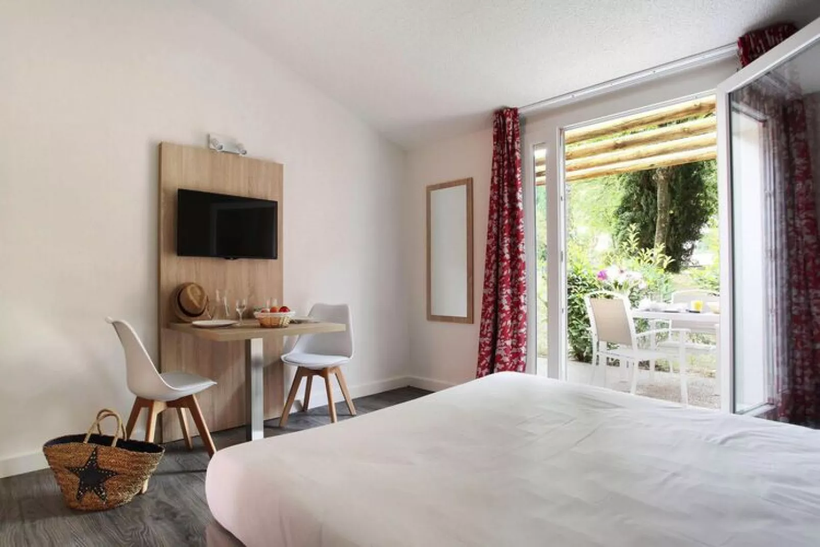 Vakantiehuis in Arles met betaalde sauna-Slaapkamer
