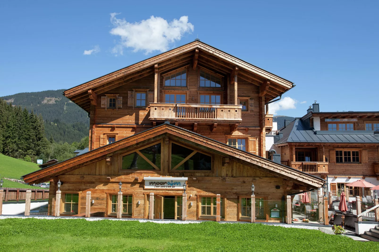 Panorama Chalet 8