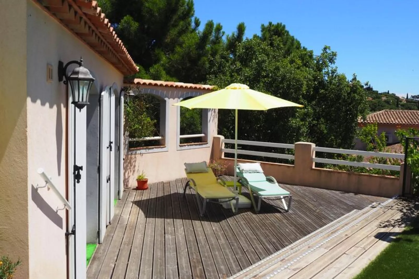 Villa in Cavalaire-sur-Mer-Terrasbalkon