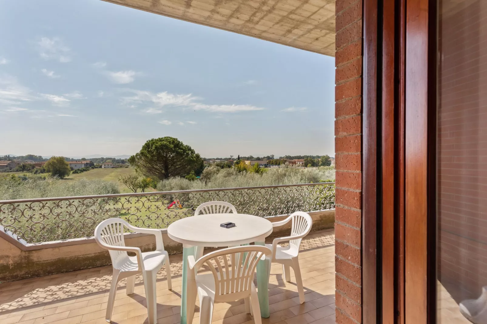 Casa Tommaso - trilo 1 P - 6 pax-Terrasbalkon