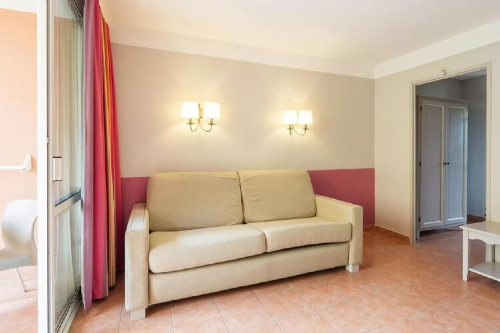 Residence Les Rives de Cannes Mandelieu Mandelieu-la-Napoule - 26Z Superior - Apt 6 p - 1 bedroom  1 sleeping alcove-Woonkamer