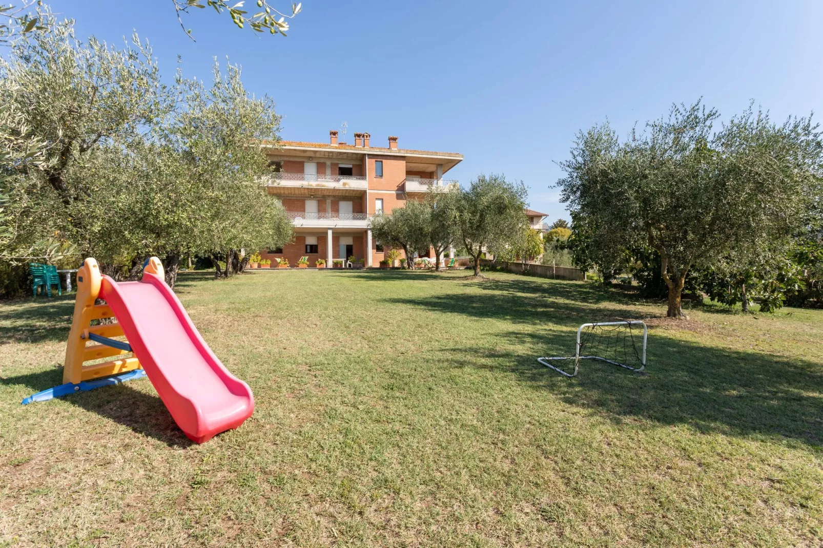 Casa Tommaso - trilo PT - 6 pax-Tuinen zomer