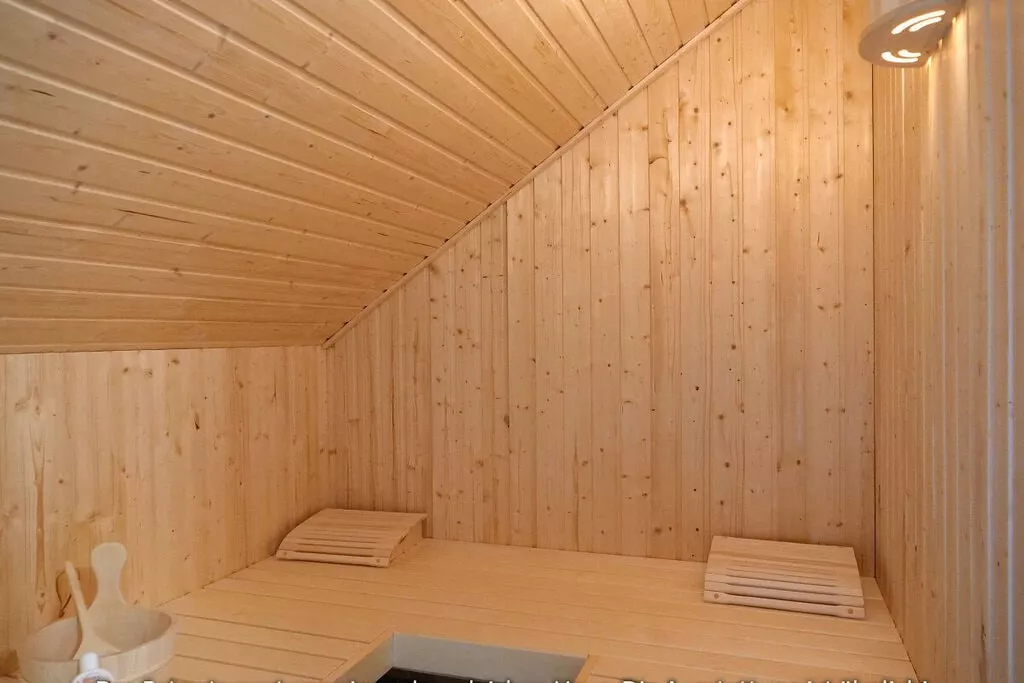 276570-Sauna