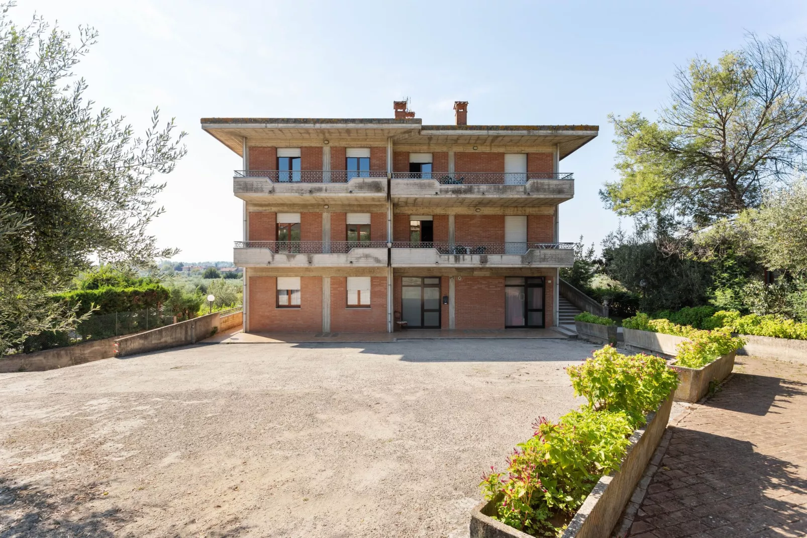 Casa Tommaso - Quadri P T - 8 pax-Buitenkant zomer