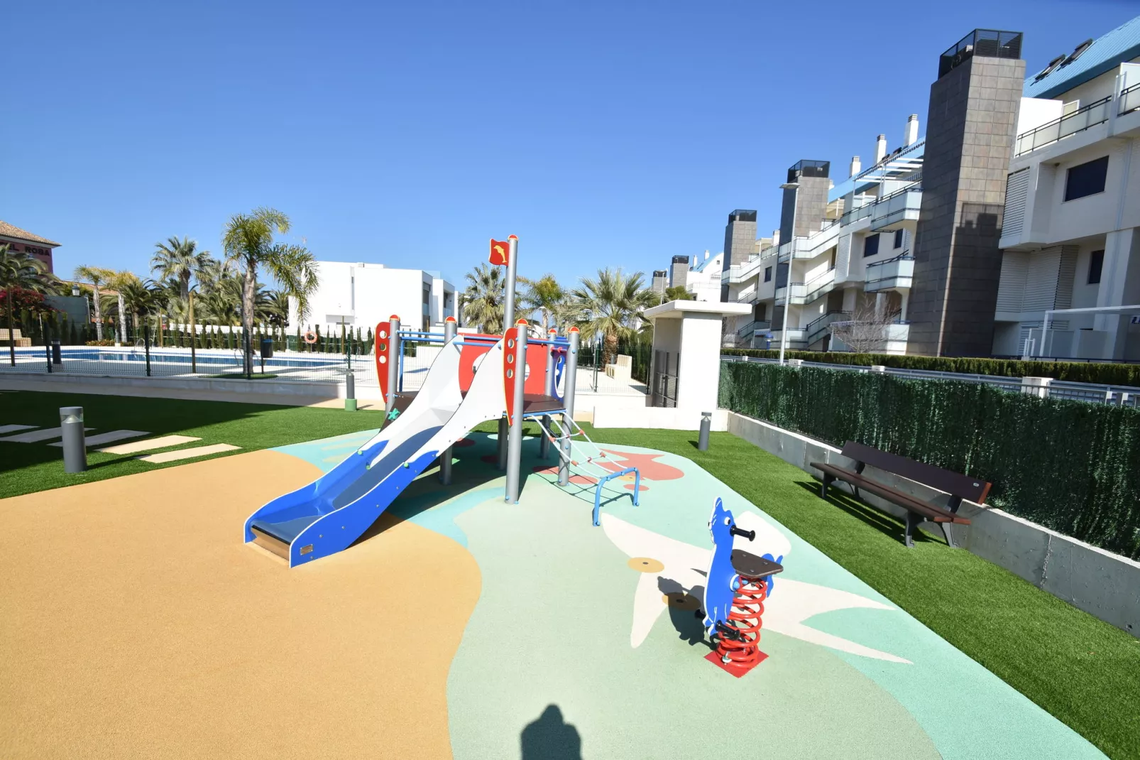 Residencial Victoria 1	-Tuinen zomer